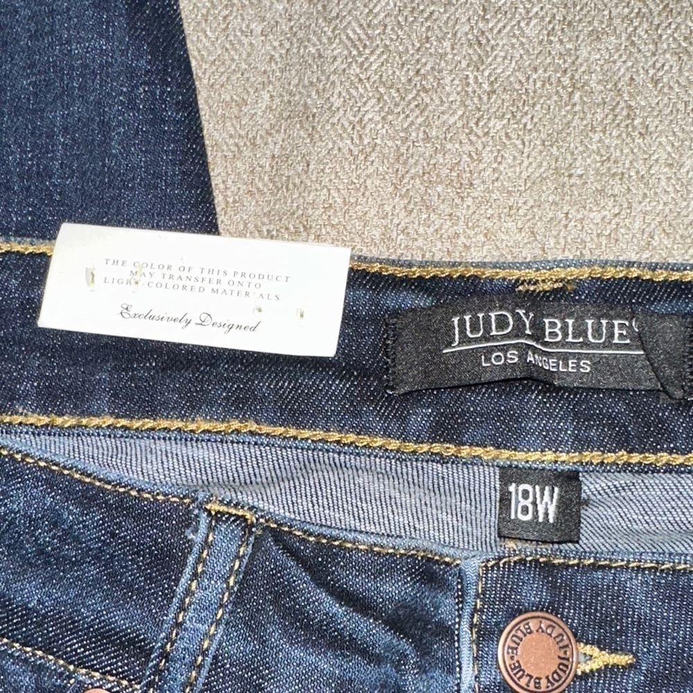 Judy Blue Dark Indigo Skinny Jeans -High Rise Raw Hem - Picture 4 of 7